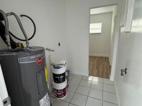 7260 NW 16th St, Plantation FL 33313