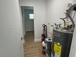 7260 NW 16th St, Plantation FL 33313