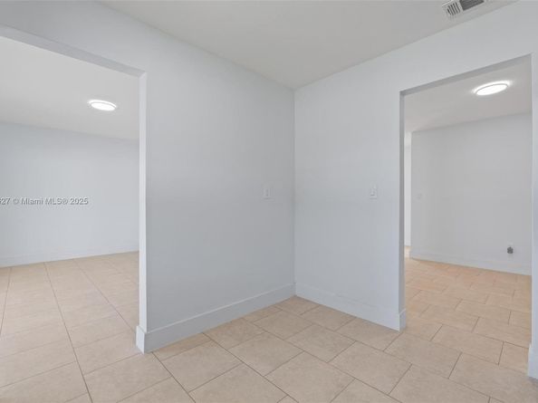 15913 Fairway Heights Blvd, Miami FL 33157