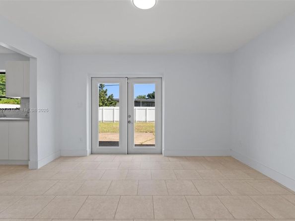 15913 Fairway Heights Blvd, Miami FL 33157