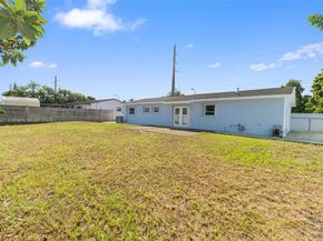 15913 Fairway Heights Blvd, Miami FL 33157