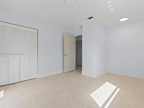 15913 Fairway Heights Blvd, Miami FL 33157