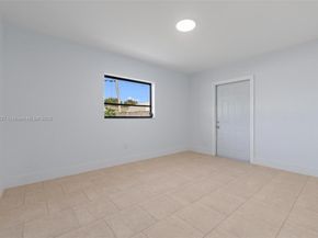 15913 Fairway Heights Blvd, Miami FL 33157