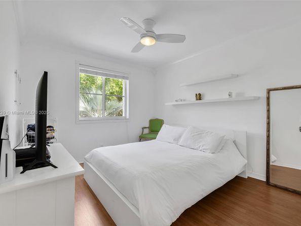 636 Vista Meadows Dr, Weston FL 33327