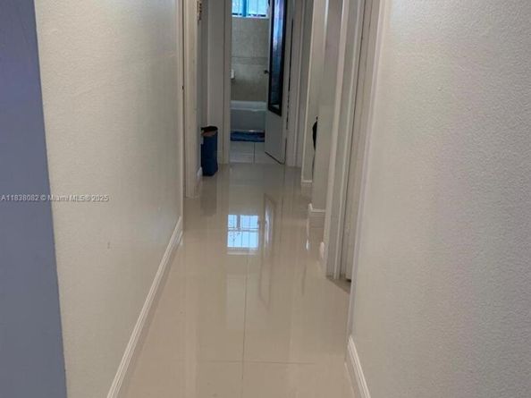 1760 NW 135th St, Miami FL 33167