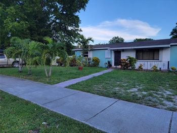 1760 NW 135th St