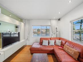 7207 Bay Dr 21, Miami Beach FL 33141