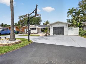 4911 SW 29th Ter, Dania Beach FL 33312