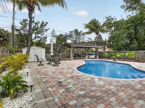 4911 SW 29th Ter, Dania Beach FL 33312