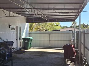 12215 SW 217th St, Miami FL 33170