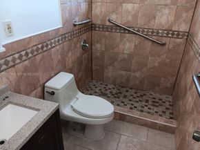 12215 SW 217th St, Miami FL 33170
