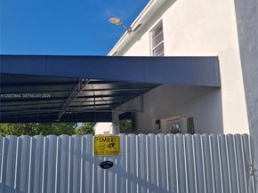 12215 SW 217th St, Miami FL 33170