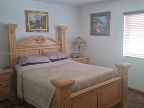 12215 SW 217th St, Miami FL 33170