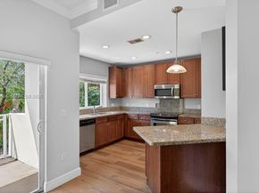 630 SE 15th St 5, Fort Lauderdale FL 33316
