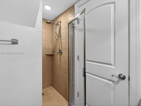 630 SE 15th St 5, Fort Lauderdale FL 33316