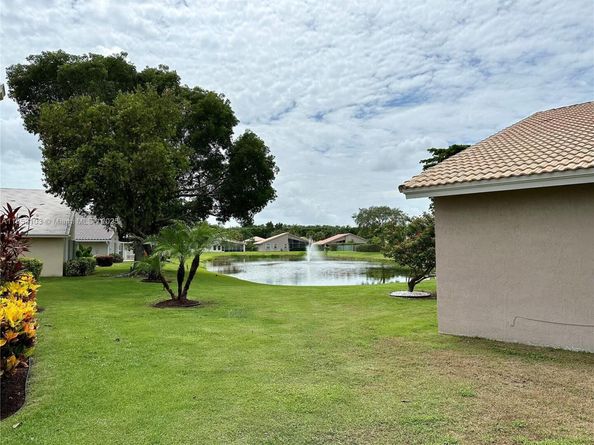 7341 Potomac Falls Ln, Boynton Beach FL 33437
