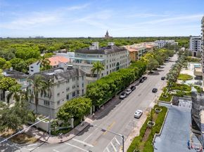 614 Valencia Ave 103, Coral Gables FL 33134