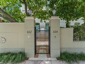 614 Valencia Ave 103, Coral Gables FL 33134