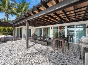 970 S Shore Dr, Miami Beach FL 33141