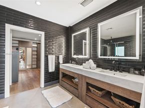 970 S Shore Dr, Miami Beach FL 33141