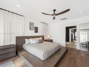 970 S Shore Dr, Miami Beach FL 33141