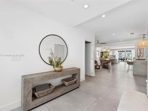 970 S Shore Dr, Miami Beach FL 33141