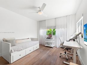 970 S Shore Dr, Miami Beach FL 33141