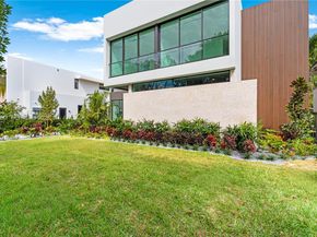 4081 Hardie Ave, Miami FL 33133