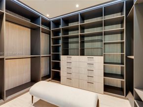 4081 Hardie Ave, Miami FL 33133