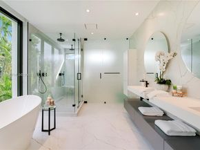 4081 Hardie Ave, Miami FL 33133