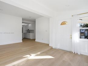 461 Plover Ave, Miami Springs FL 33166