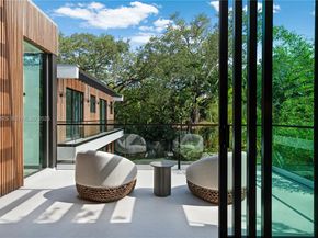 2800 Calusa Street, Miami FL 33133