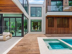 2800 Calusa Street, Miami FL 33133