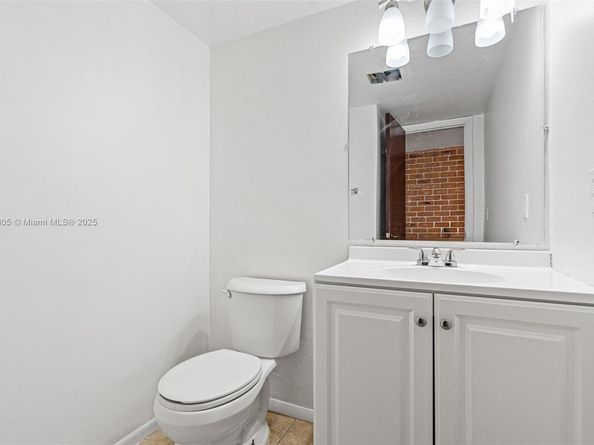 2607 NW 47th Ln 3304, Lauderdale Lakes FL 33313