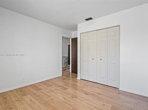 2607 NW 47th Ln 3304, Lauderdale Lakes FL 33313