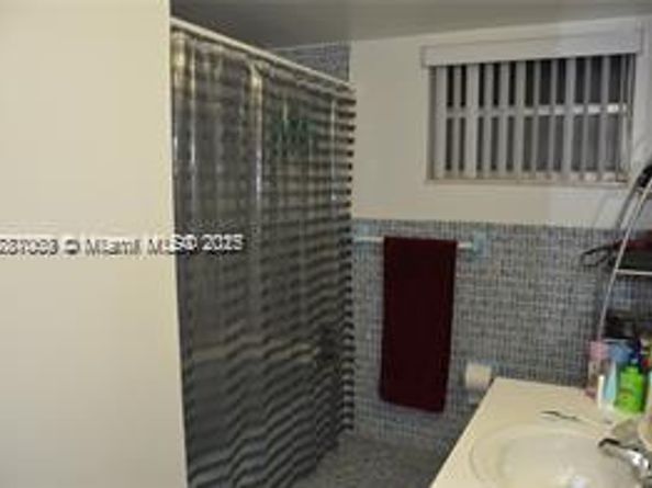 1780 NE 191st St 8062, Miami FL 33179