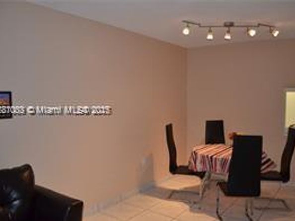 1780 NE 191st St 8062, Miami FL 33179