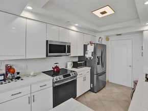 2000 Island Blvd 1710, Aventura FL 33160