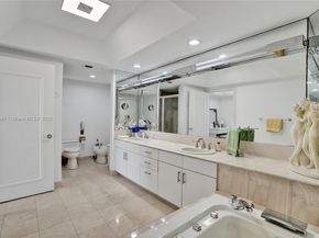 2000 Island Blvd 1710, Aventura FL 33160