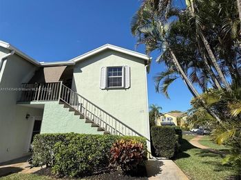 609 Waterside Dr