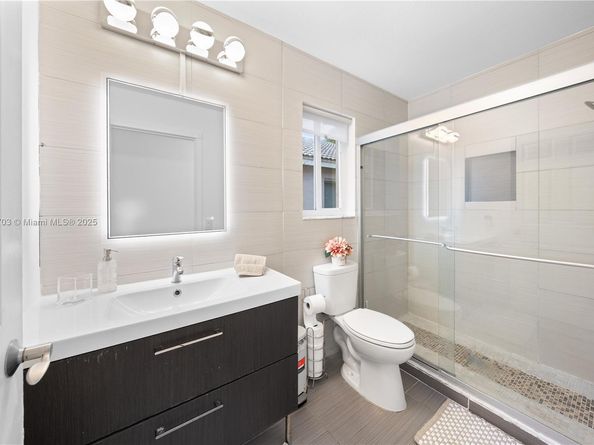 4361 Mahogany Ridge Dr, Weston FL 33331
