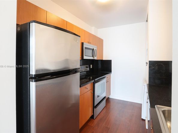 2200 NE 4th Ave 501, Miami FL 33137