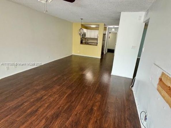 2029 NW 46th Ave E202, Lauderhill FL 33313