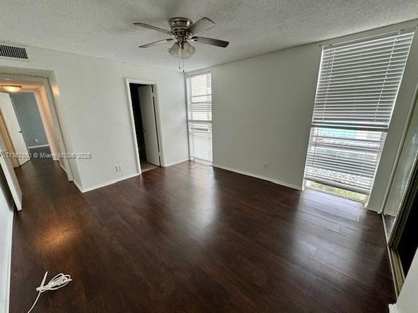 2029 NW 46th Ave E202, Lauderhill FL 33313