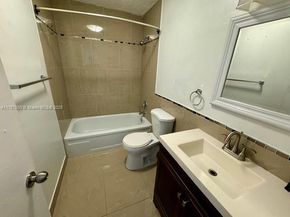 2029 NW 46th Ave E202, Lauderhill FL 33313