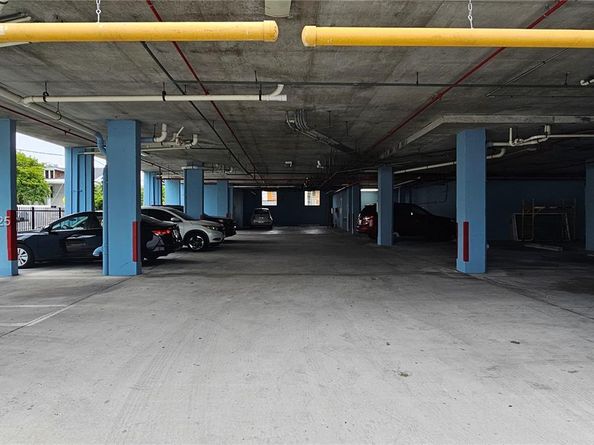 501 SW 1st St 507, Miami FL 33130
