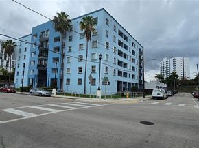 501 SW 1st St 507, Miami FL 33130