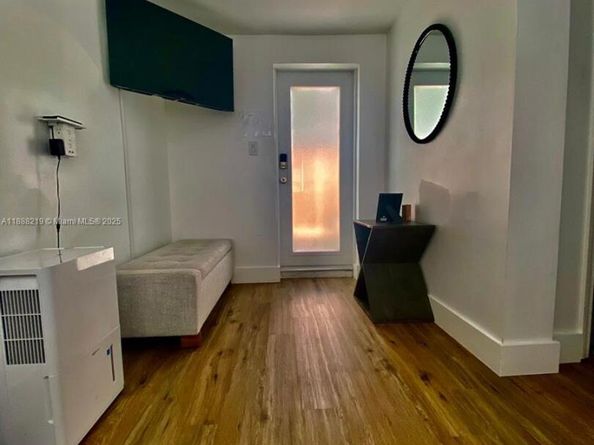 1420 SW 33rd Ct, Fort Lauderdale FL 33315