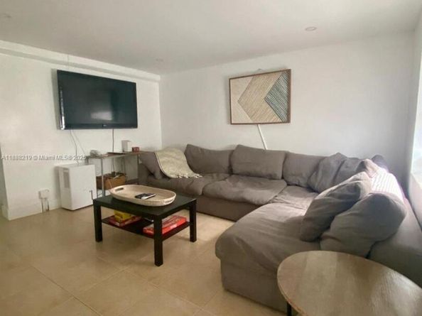 1420 SW 33rd Ct, Fort Lauderdale FL 33315