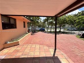 18601 SW 98th Ave, Cutler Bay FL 33157